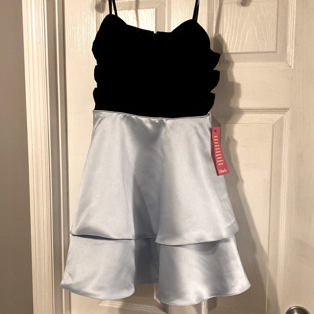 Blonde by Stacy sklar junior size 7 formal strapless dress